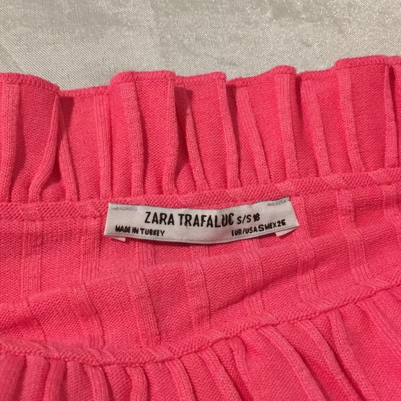 Zara Trafaluc Off The Shoulder Ruffle Ribbed Tee - Picture 5 of 6